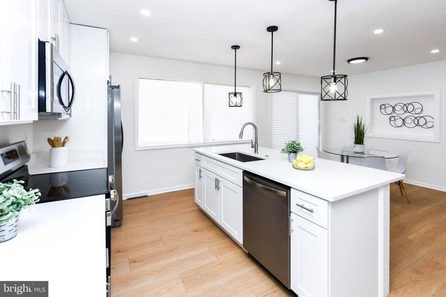 6008 MIDDLETON LN, Temple Hills, MD 20748