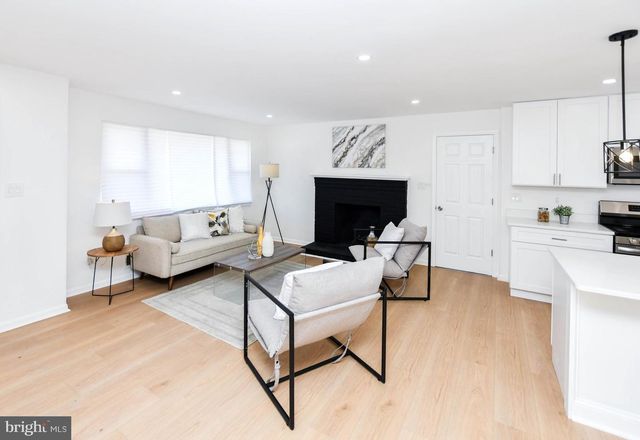 6008 MIDDLETON LN, Temple Hills, MD 20748