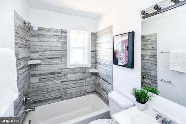 6008 MIDDLETON LN, Temple Hills, MD 20748