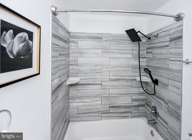 6008 MIDDLETON LN, Temple Hills, MD 20748