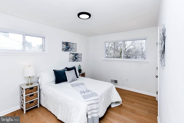 6008 MIDDLETON LN, Temple Hills, MD 20748