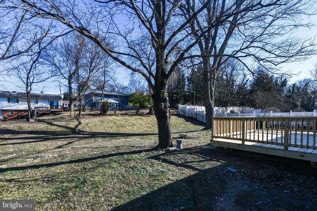 6008 MIDDLETON LN, Temple Hills, MD 20748