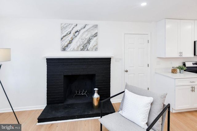 6008 MIDDLETON LN, Temple Hills, MD 20748