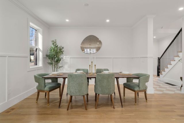 72 Valley Rd, Needham, MA 02492