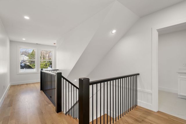 72 Valley Rd, Needham, MA 02492