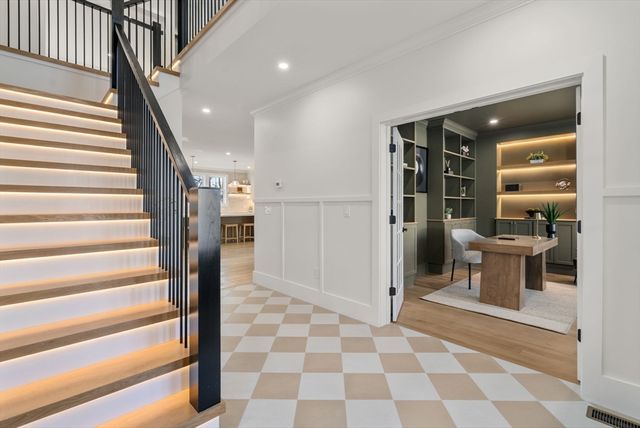 72 Valley Rd, Needham, MA 02492