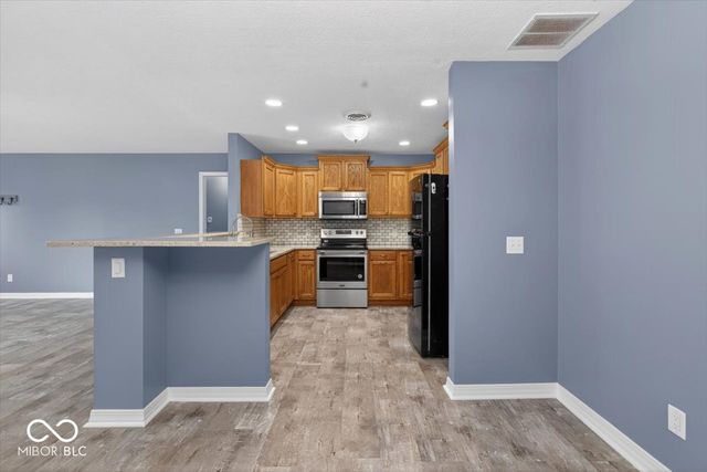 1711 Lafayette Avenue 23, Lebanon, IN 46052