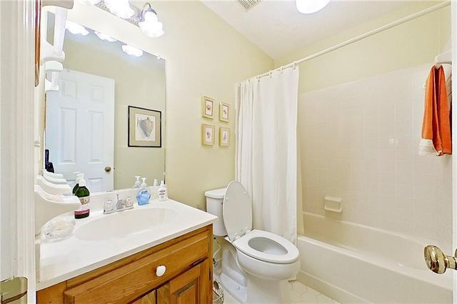 822 St Mary's Drive, Waycross, GA 31501