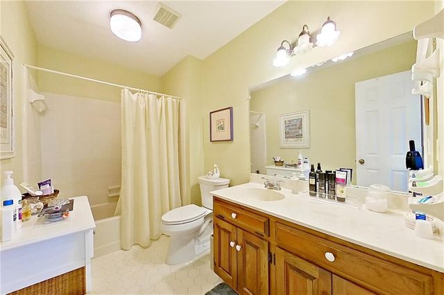 822 St Mary's Drive, Waycross, GA 31501