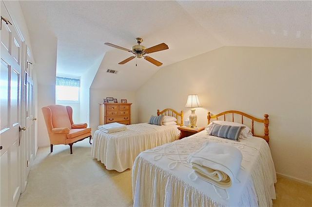 822 St Mary's Drive, Waycross, GA 31501