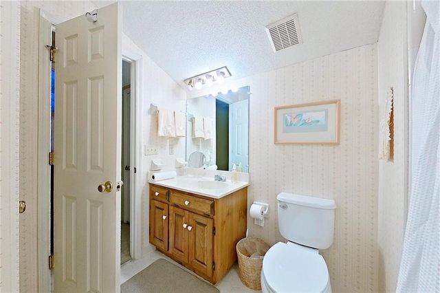 822 St Mary's Drive, Waycross, GA 31501