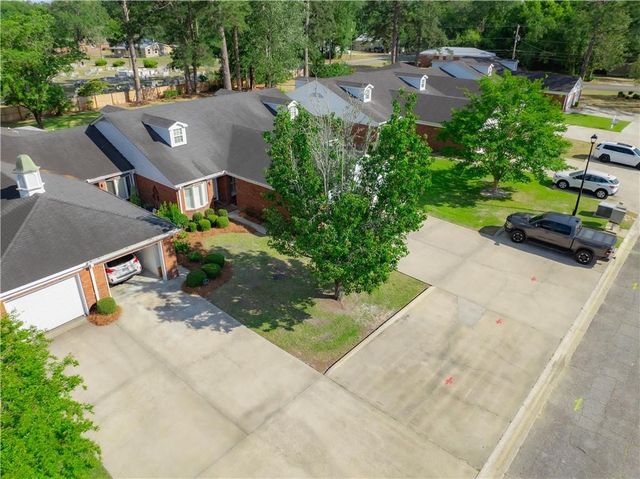 822 St Mary's Drive, Waycross, GA 31501