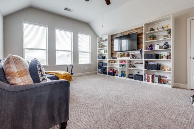 2704 Spring Canyon Drive, League City, TX 77573