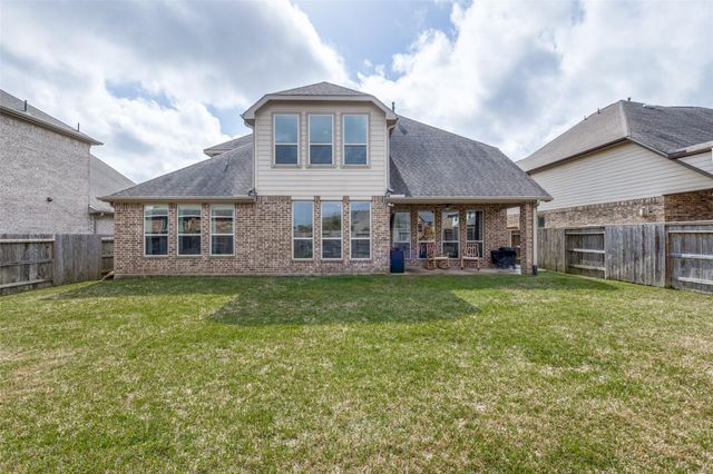 2704 Spring Canyon Drive, League City, TX 77573