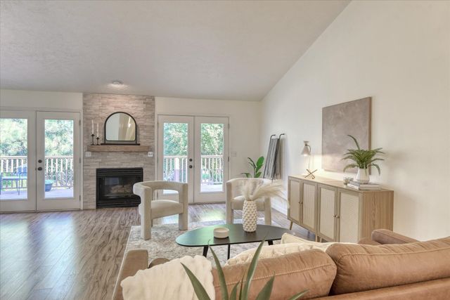 4420 E 51st Ln, Spokane, WA 99223