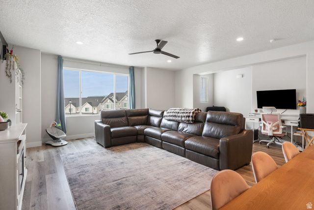 1016 W SHADOW LN, Lehi, UT 84048