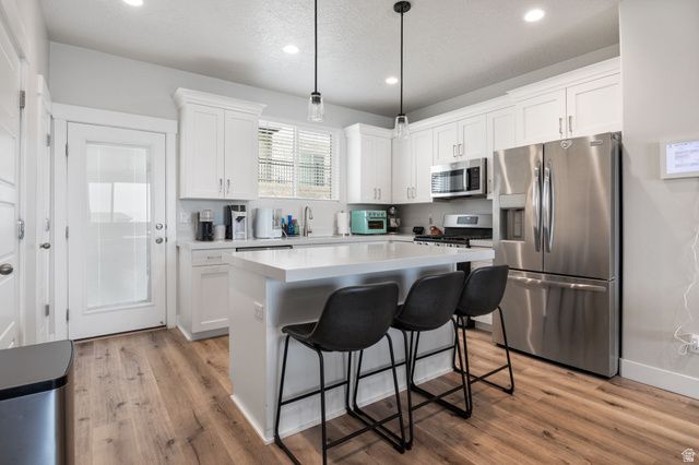 1016 W SHADOW LN, Lehi, UT 84048