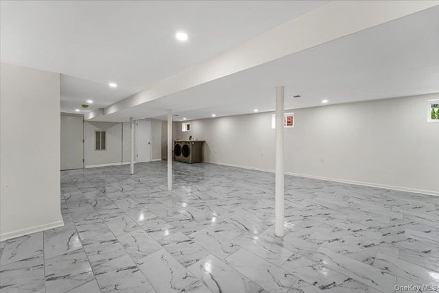 8341 Little Neck Parkway, Glen Oaks, NY 11004