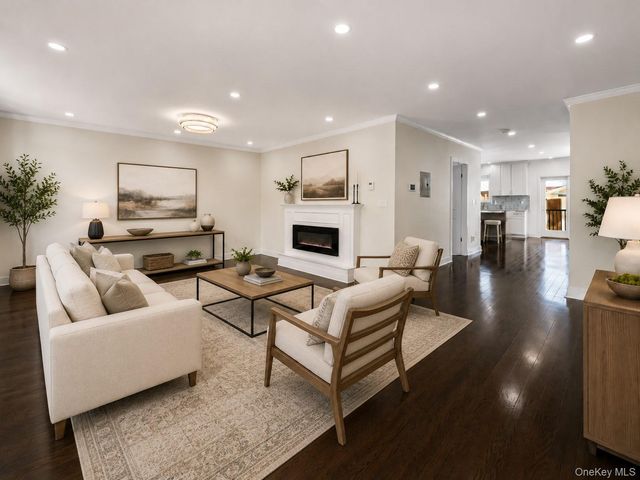 8341 Little Neck Parkway, Glen Oaks, NY 11004