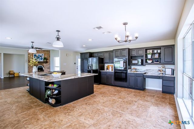 4113 FM 1670, Belton, TX 76513