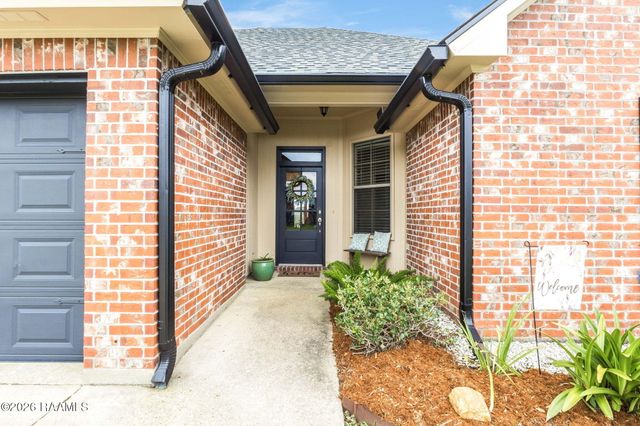 120 Troubadore Drive, Youngsville, LA 70592