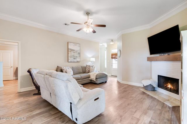 120 Troubadore Drive, Youngsville, LA 70592