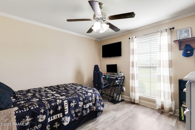120 Troubadore Drive, Youngsville, LA 70592