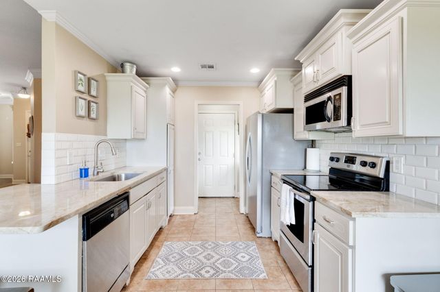 120 Troubadore Drive, Youngsville, LA 70592
