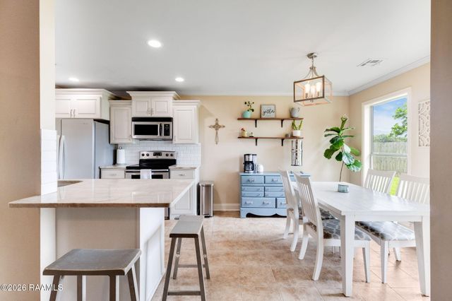 120 Troubadore Drive, Youngsville, LA 70592