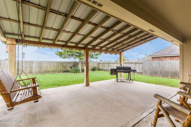 120 Troubadore Drive, Youngsville, LA 70592