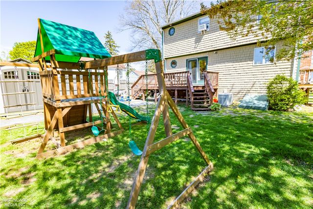 61 Ravena Avenue, East Providence, RI 02915