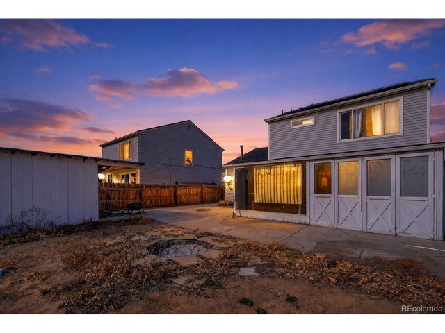 15852 E 48th Pl, Denver, CO 80239