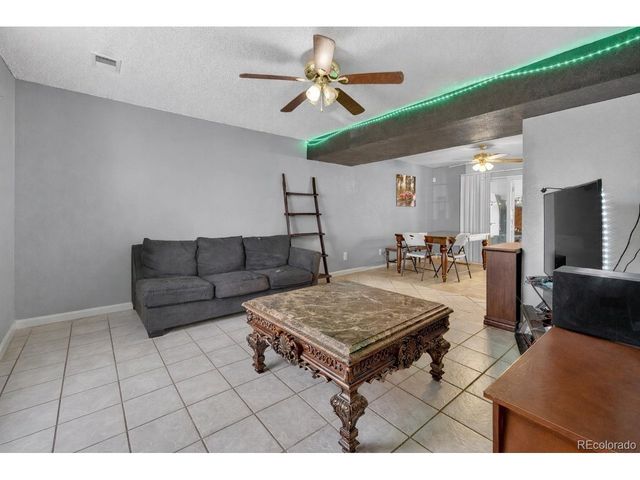 15852 E 48th Pl, Denver, CO 80239