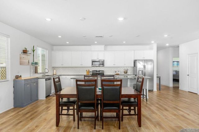 1787 Chute Drive, Hemet, CA 92545
