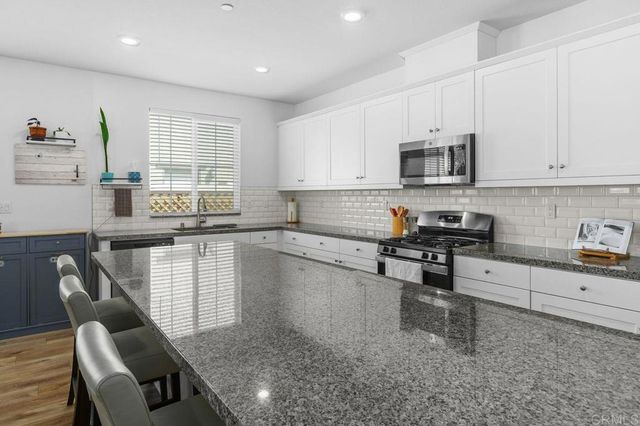 1787 Chute Drive, Hemet, CA 92545