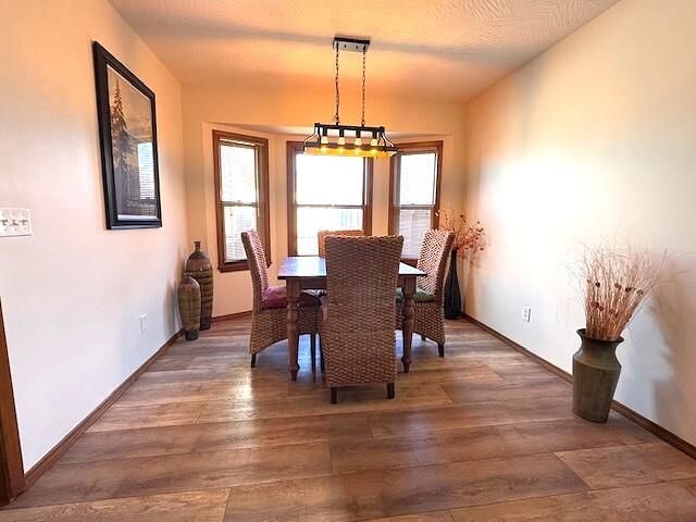 916 Fort Court, Nixa, MO 65714