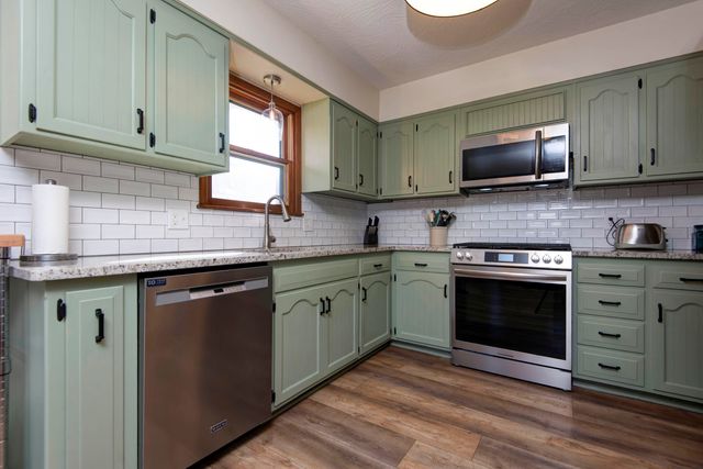 916 Fort Court, Nixa, MO 65714