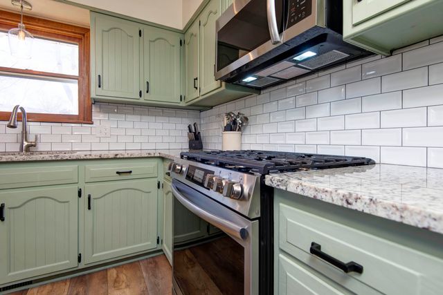 916 Fort Court, Nixa, MO 65714