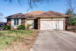 916 Fort Court, Nixa, MO 65714