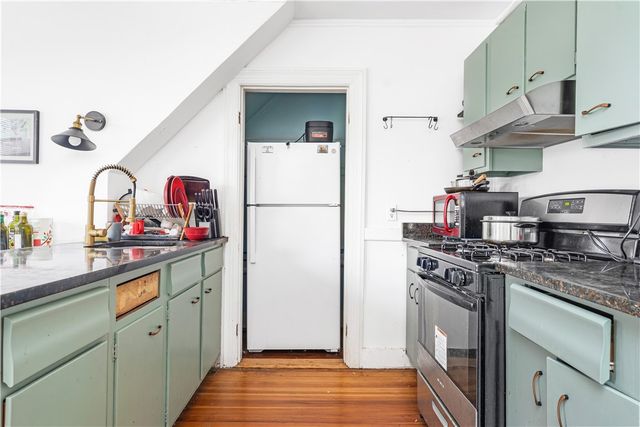 21 Elton Street 3, Providence, RI 02906