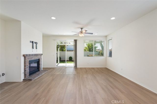 38121 SUMMER RIDGE Drive, Murrieta, CA 92563