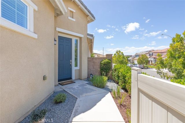 38121 SUMMER RIDGE Drive, Murrieta, CA 92563