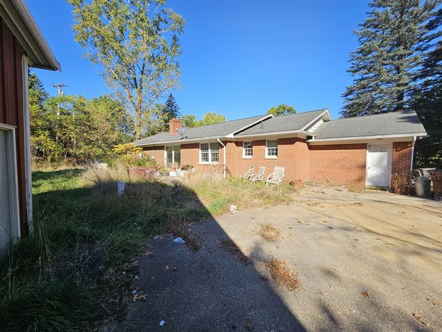 13333 Trinkle Road, Chelsea, MI 48118