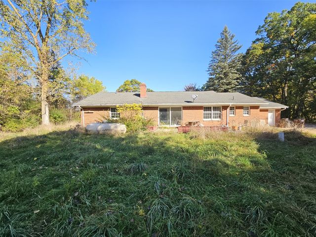 13333 Trinkle Road, Chelsea, MI 48118