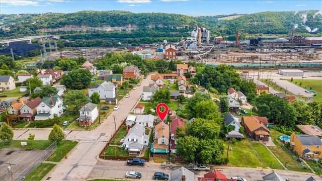 230 N 3rd St, Clairton, PA 15025