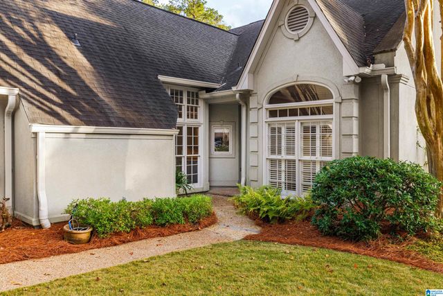 3301 KENSINGTON LANE, Vestavia Hills, AL 35243