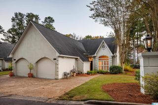 3301 KENSINGTON LANE, Vestavia Hills, AL 35243