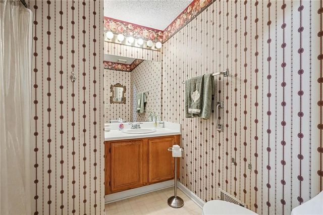 2161 Lakeway Drive, Dacula, GA 30019