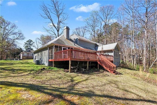 2161 Lakeway Drive, Dacula, GA 30019