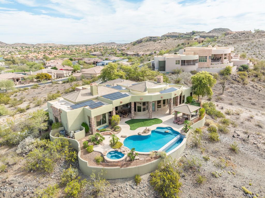 Image 42 of property listing at 1915 E MUIRWOOD Drive, Phoenix, AZ 85048